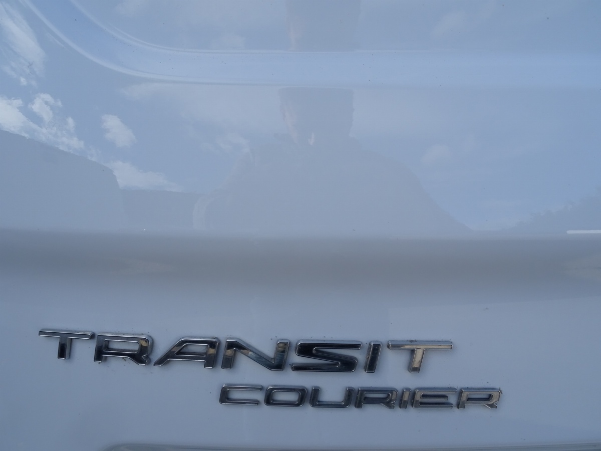 Ford Transit Courier