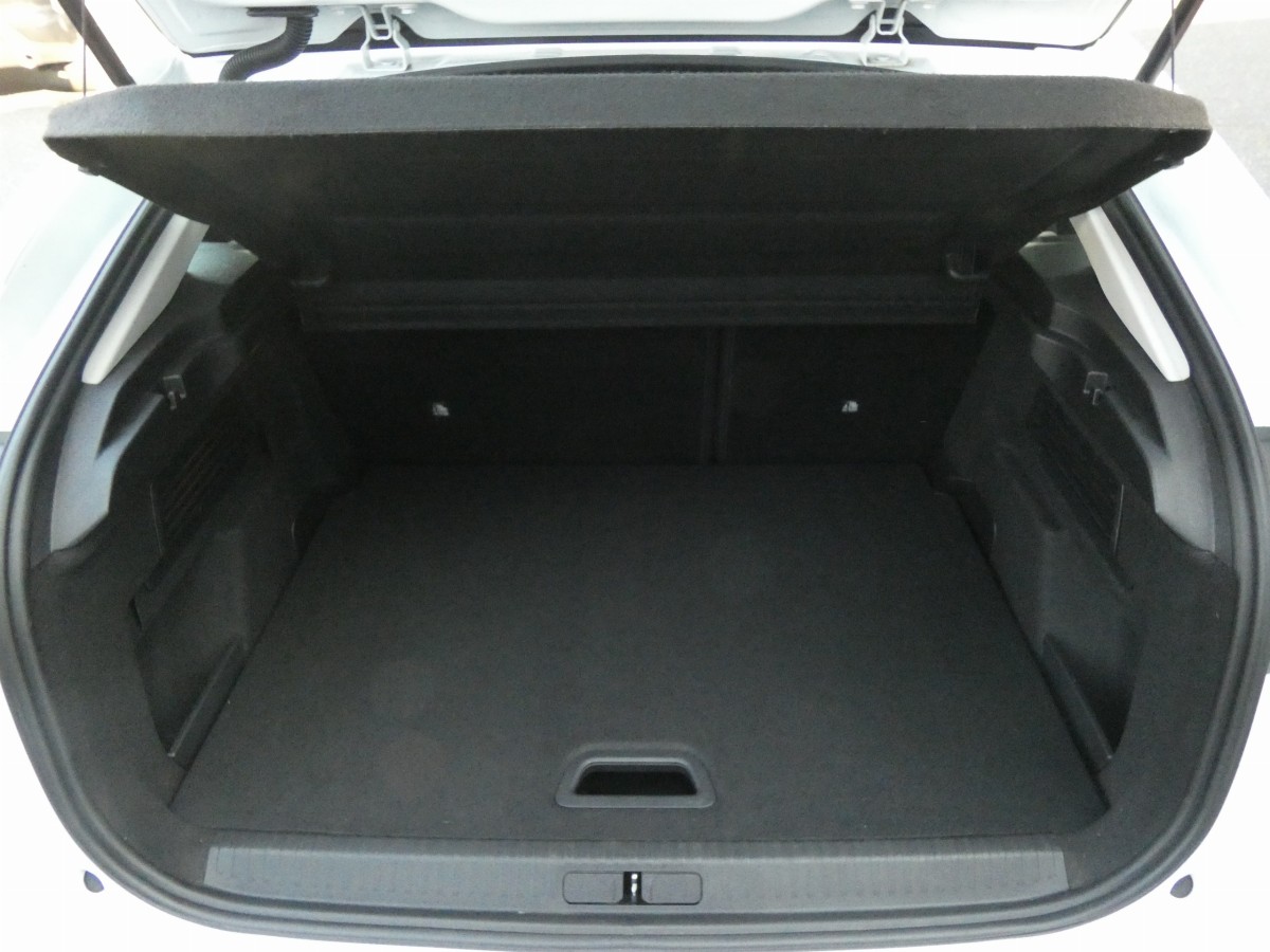 Citroën Ë-C4 (3)