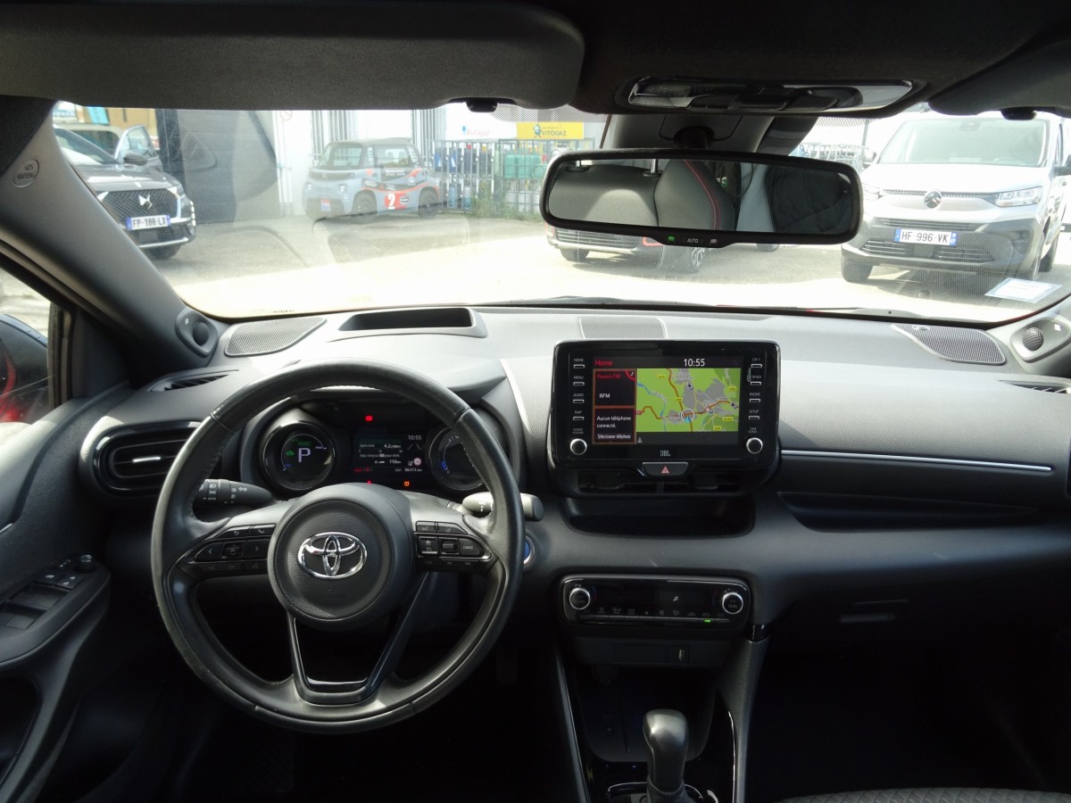 Toyota Yaris Hybride (4)