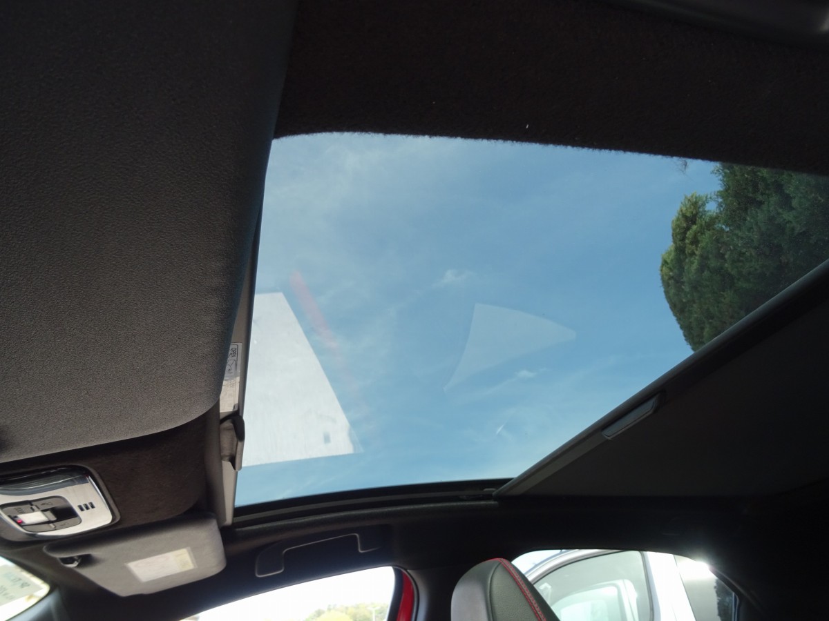 Toyota Yaris Hybride (4)