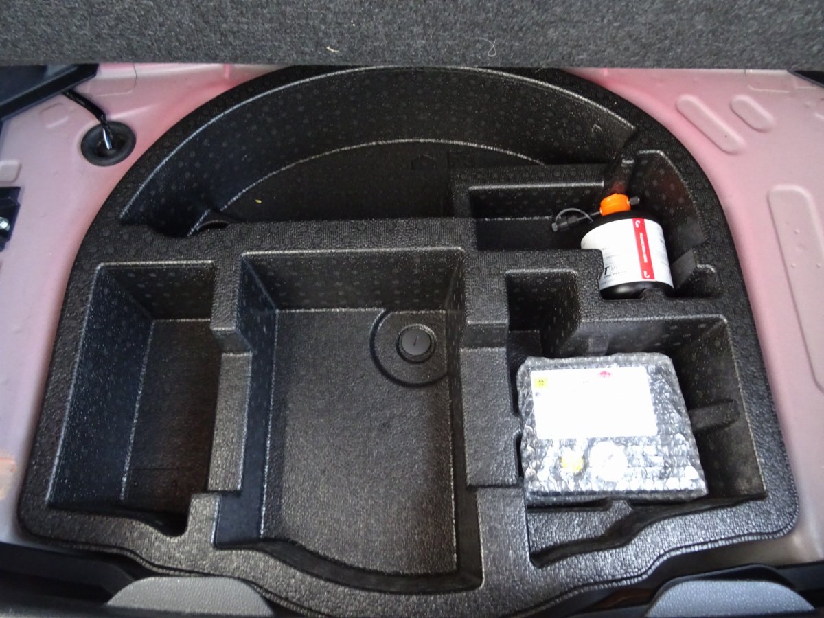 Toyota Yaris Hybride (4)