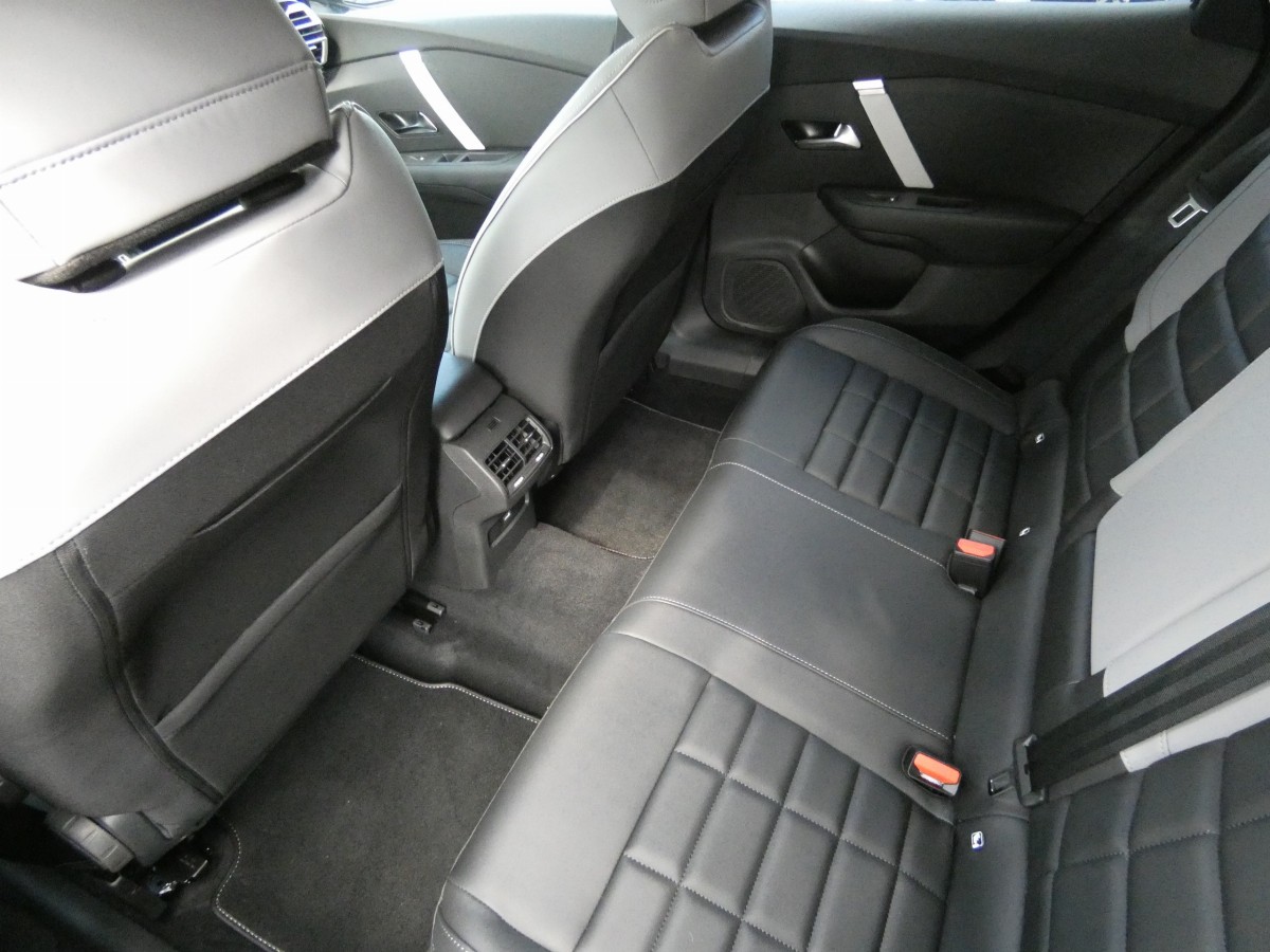 Citroën C4 (3)