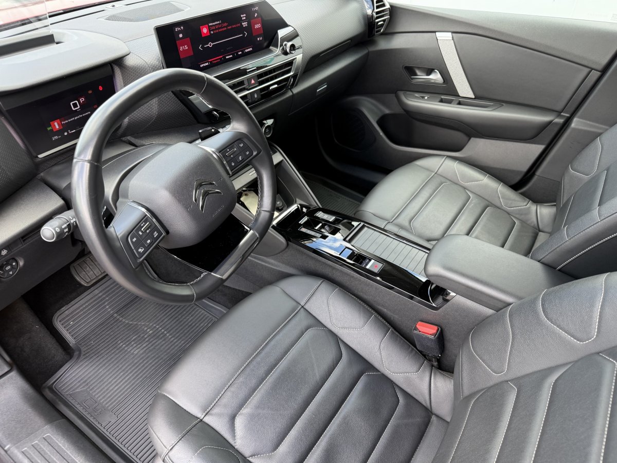 Citroën C4 (3)