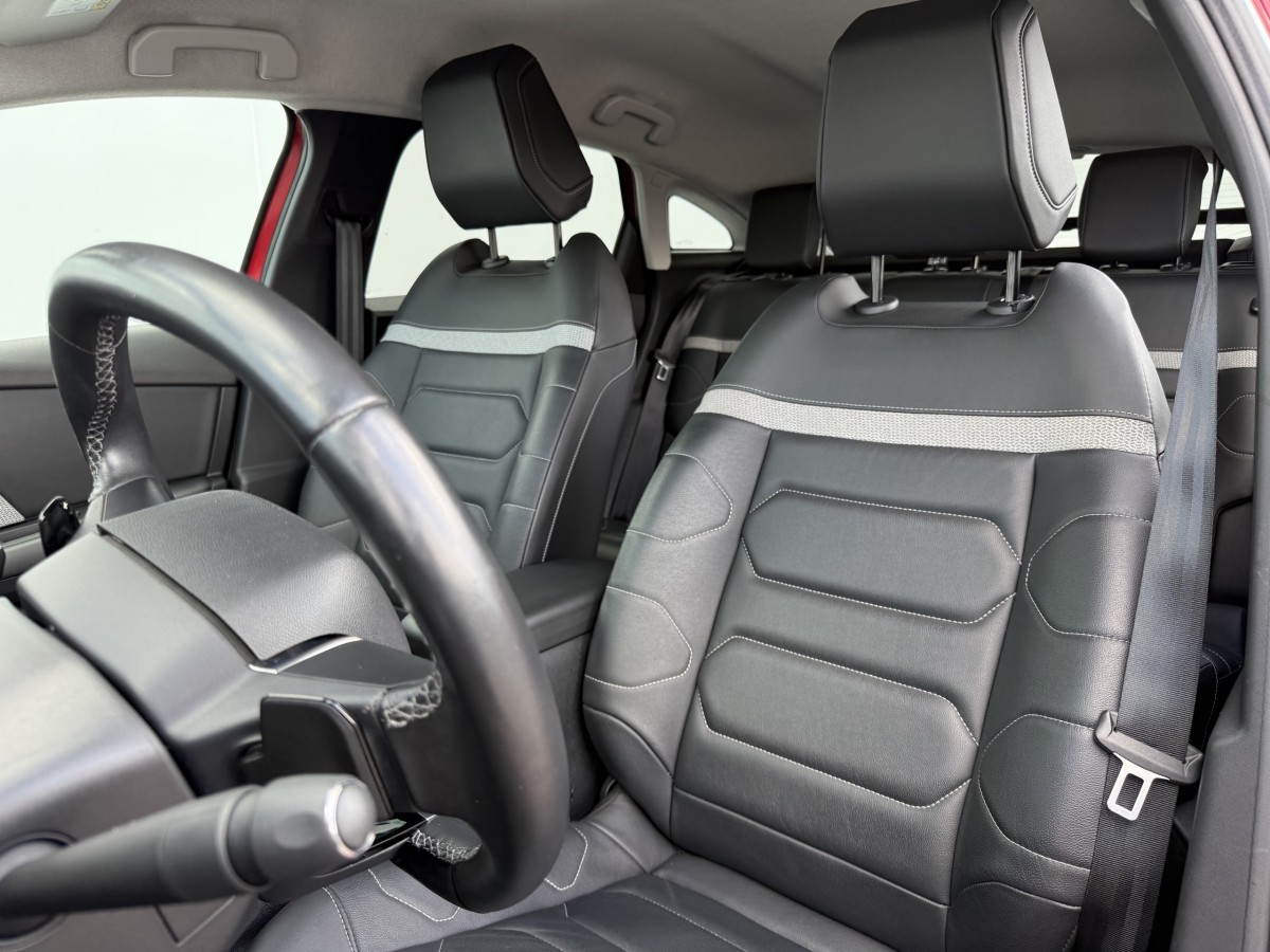 Citroën C4 (3)