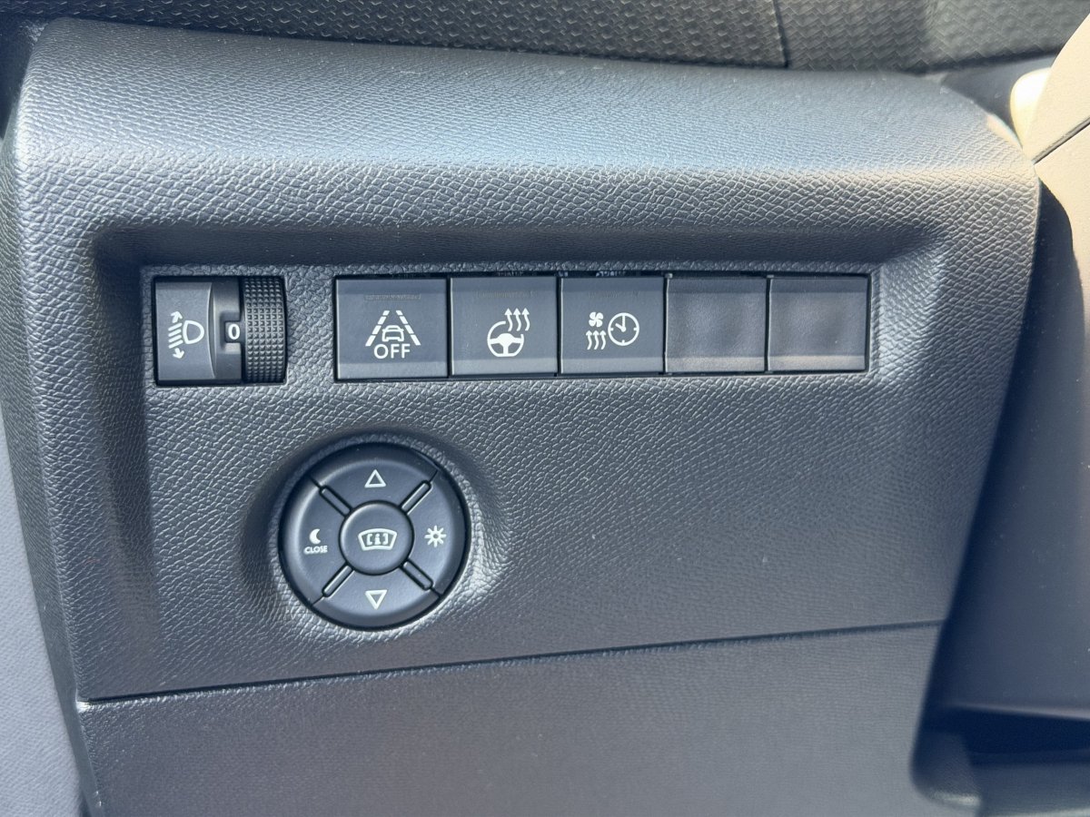 Citroën Ë-C4 (3)