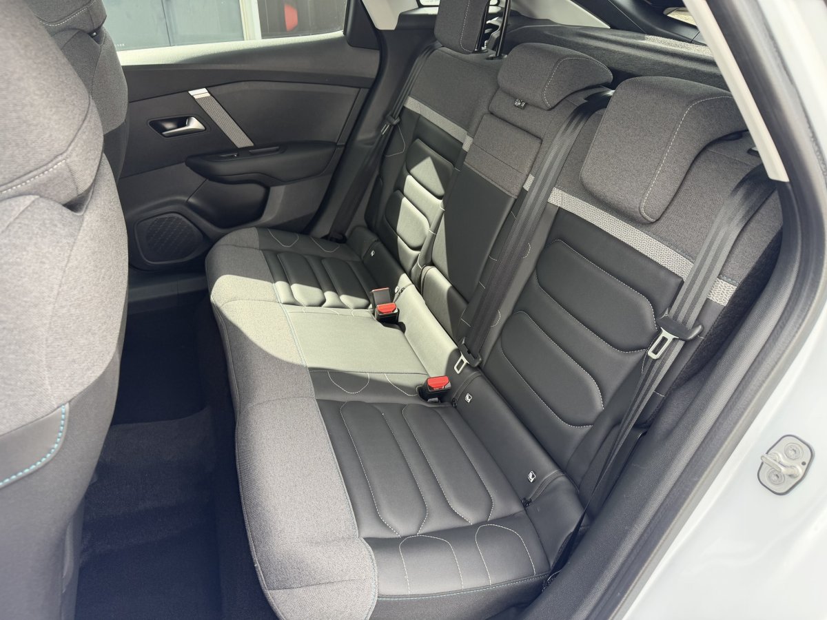 Citroën C4 (3)
