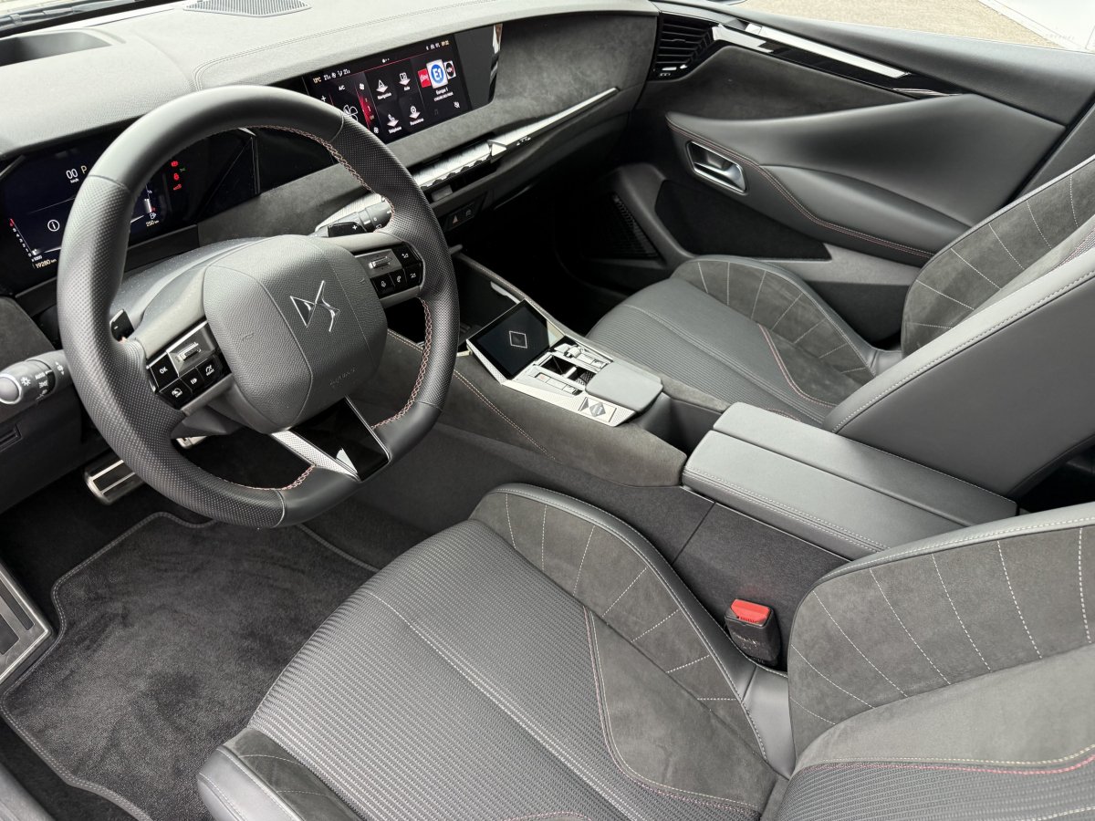 Ds DS 4 (2)