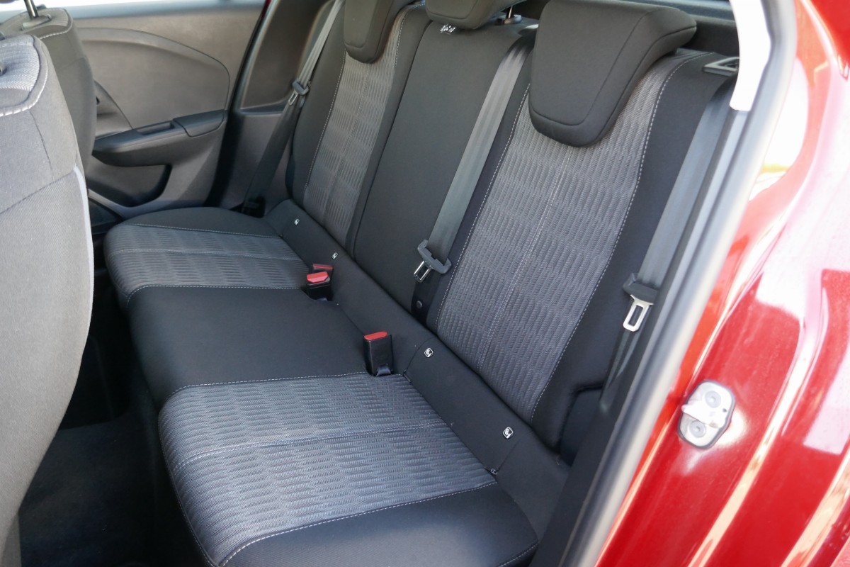 Opel Corsa (6)