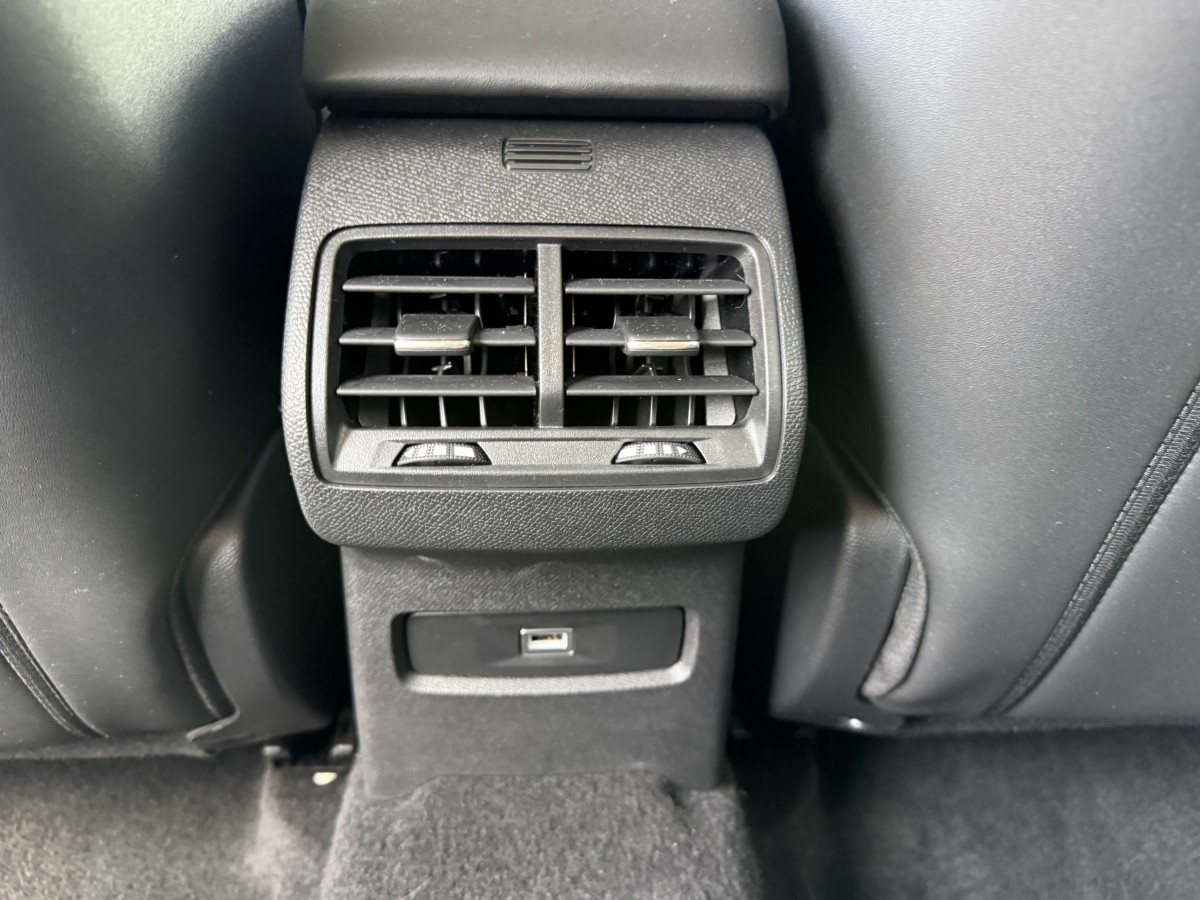 Citroën C4 (3)