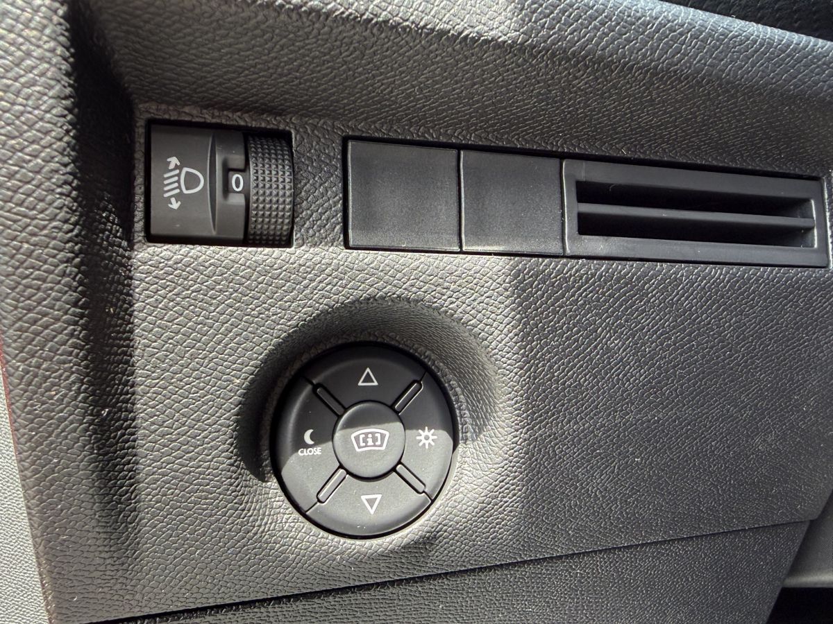 Citroën C4 (3)