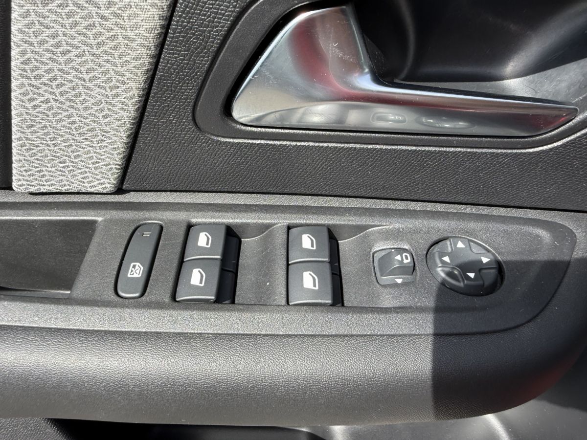 Citroën C4 (3)