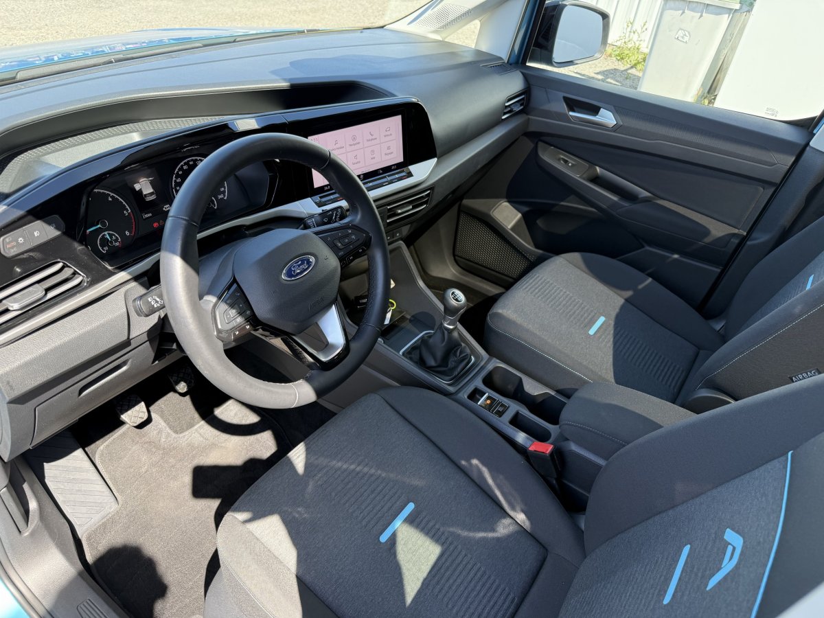 Ford Grand Tourneo Connect (3)