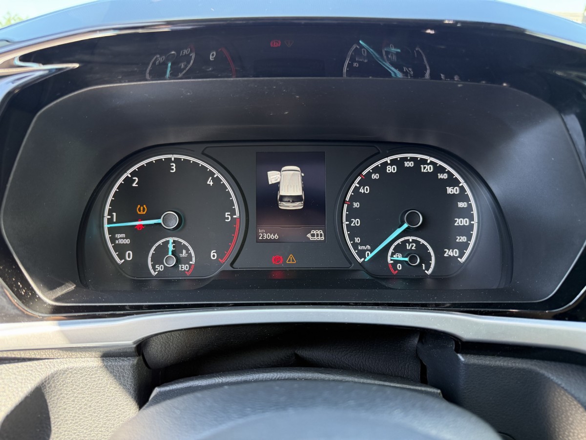 Ford Grand Tourneo Connect (3)