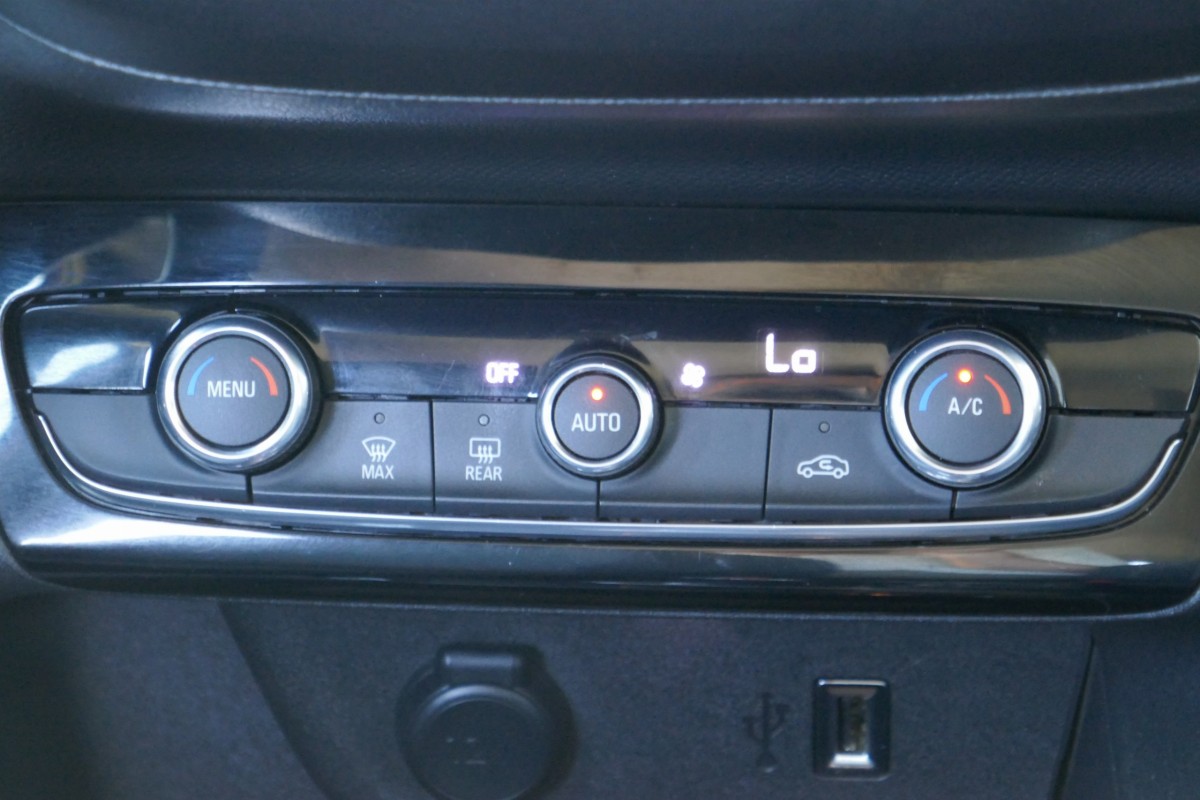 Opel Corsa (6)