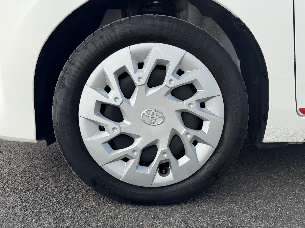 Toyota Aygo (2)
