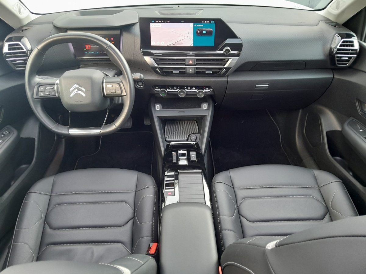 Citroën e-C4 X