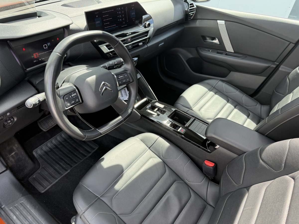 Citroën C4 (3)