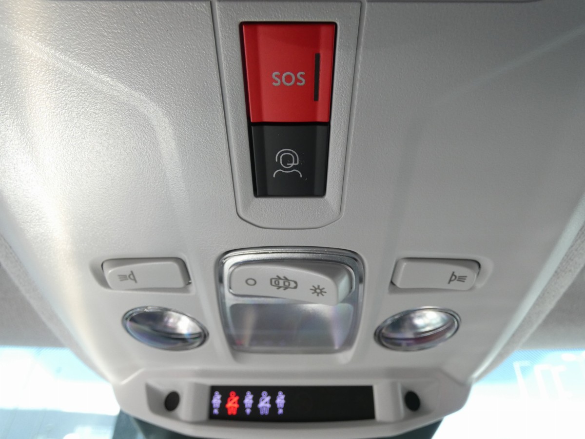 Citroën C4 (3)