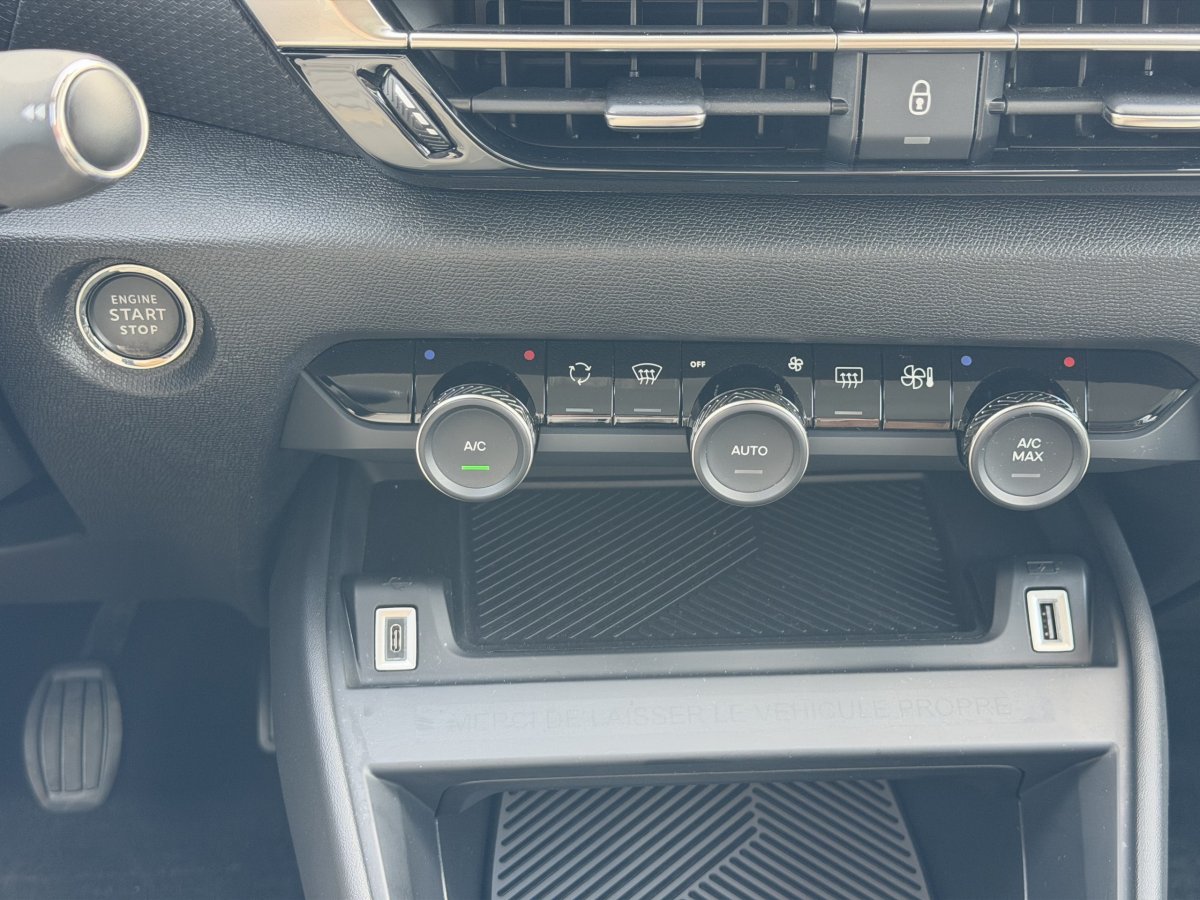 Citroën C4 (3)
