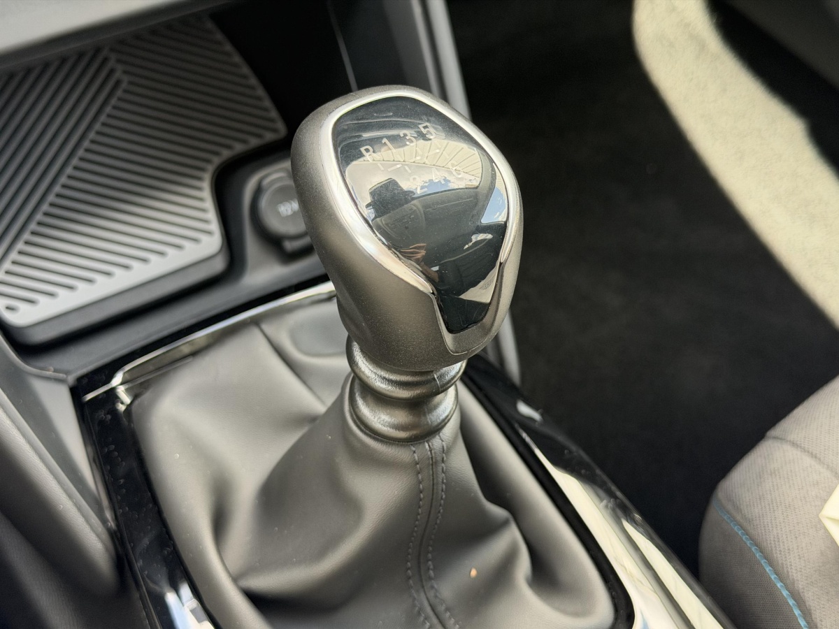 Citroën C4 (3)