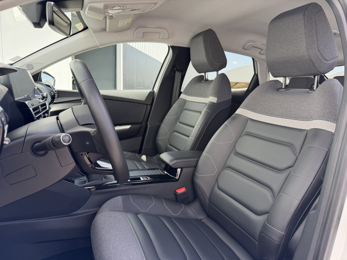 Citroën C4 (3)