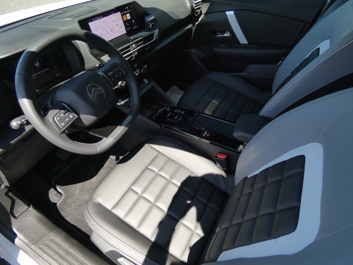 Citroën C4 (3)