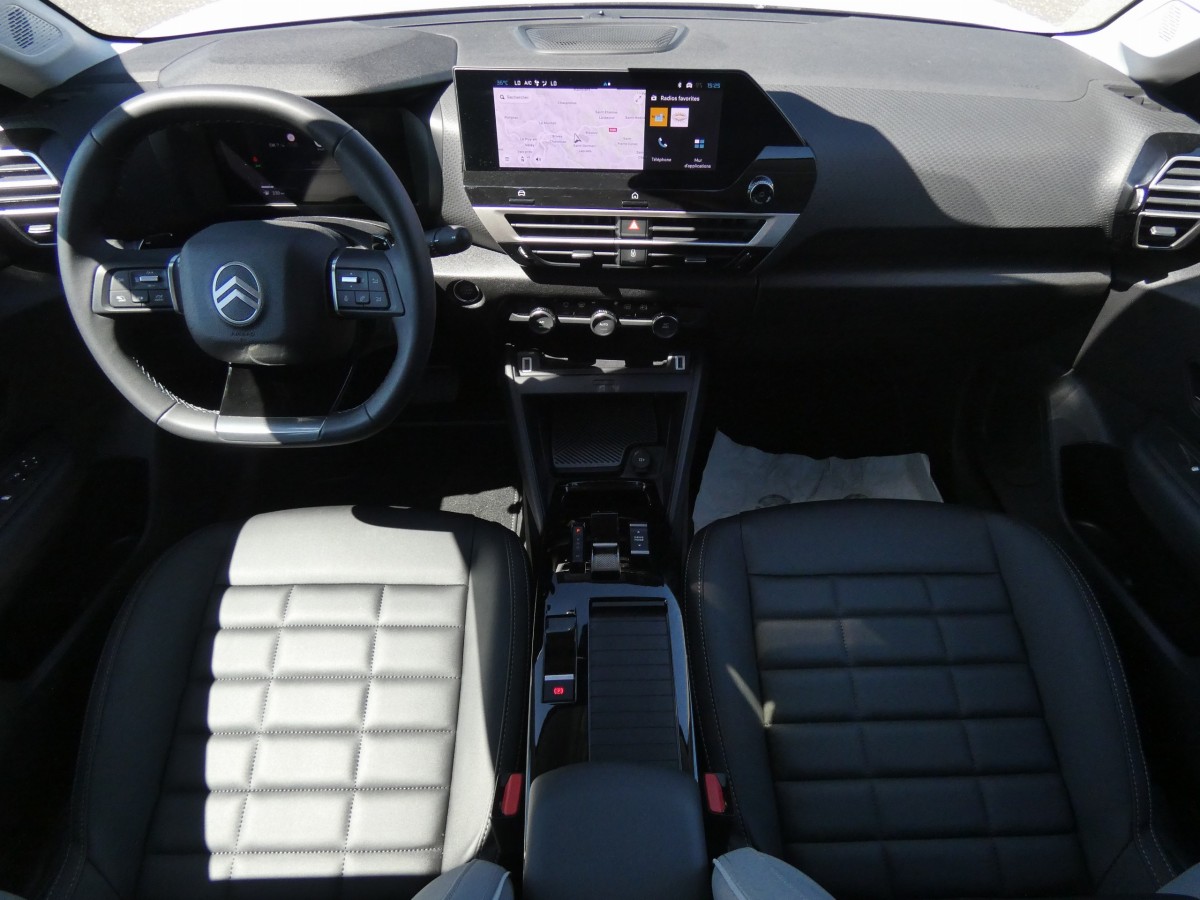 Citroën C4 (3)