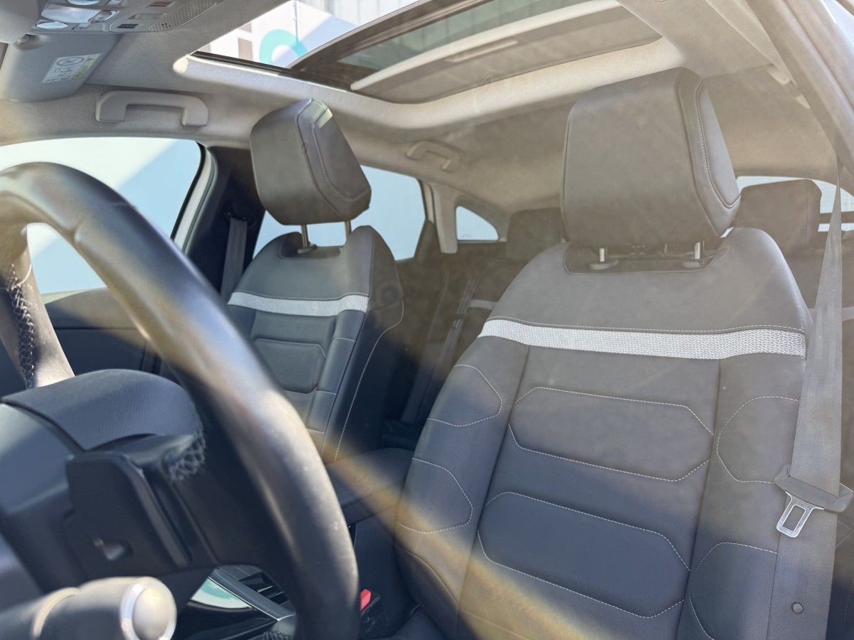 Citroën C4 (3)