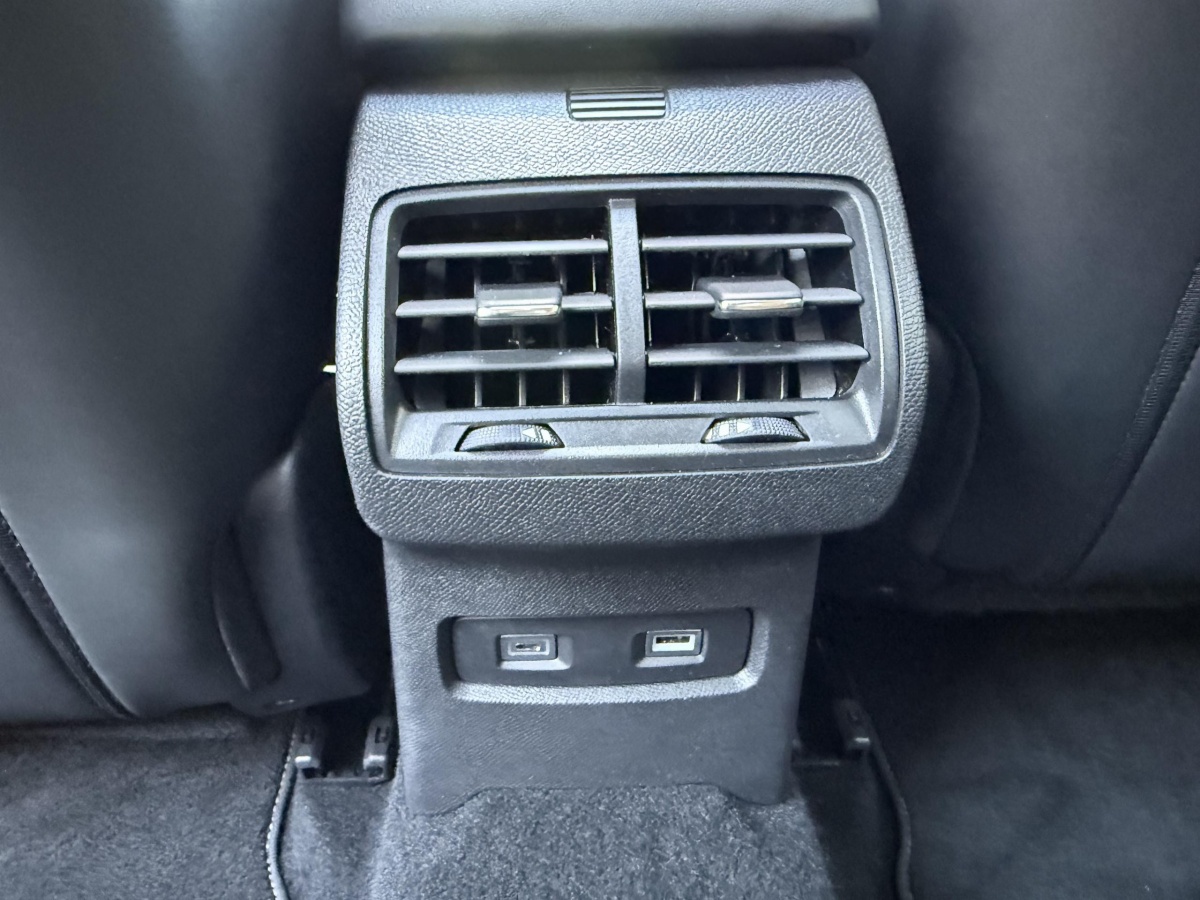 Citroën C4 (3)