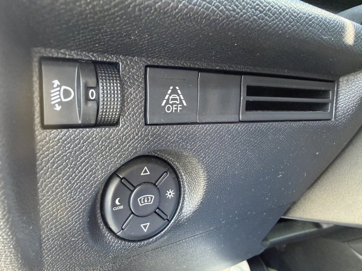 Citroën C4 (3)