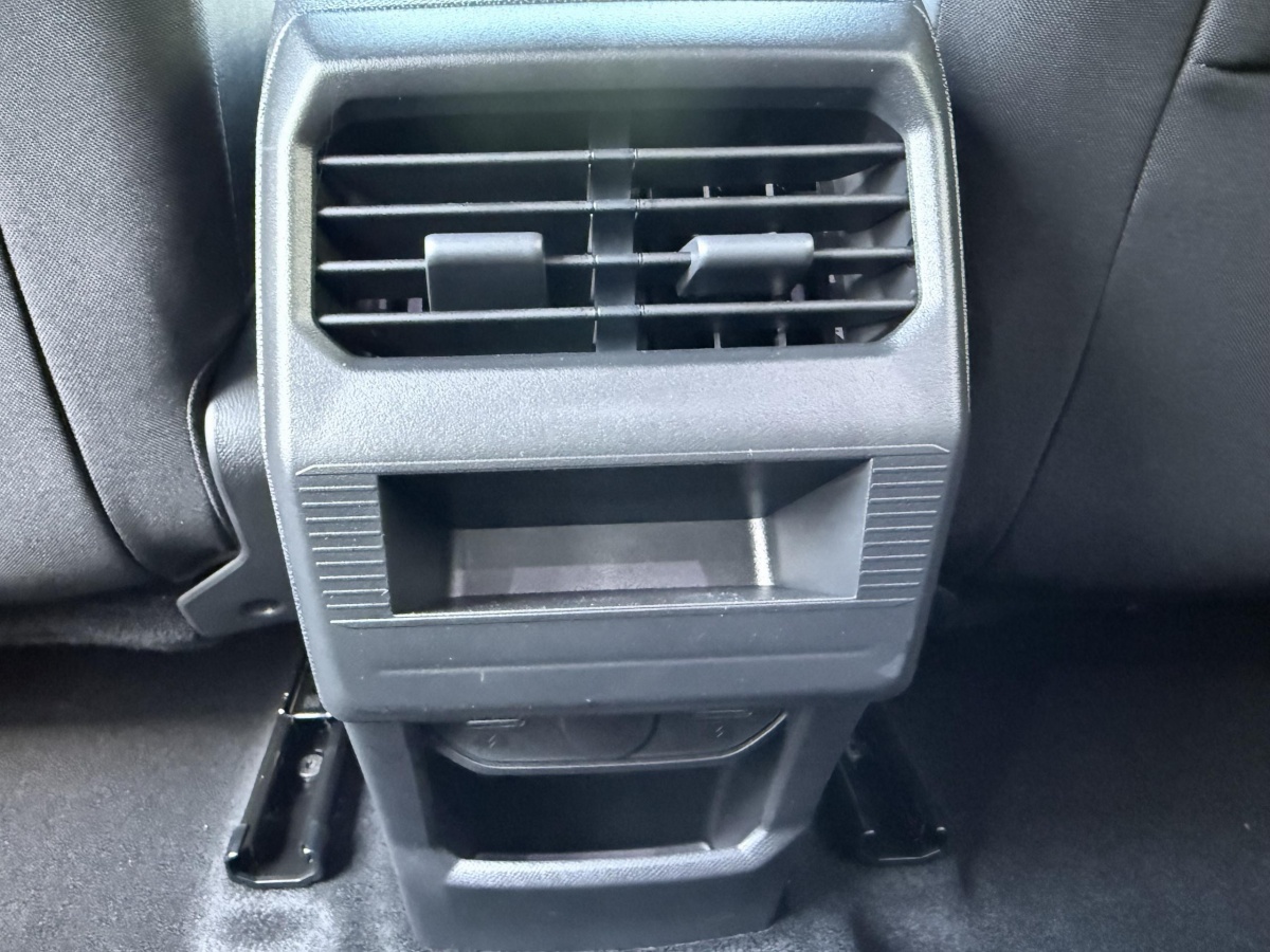 Peugeot 3008 (3)
