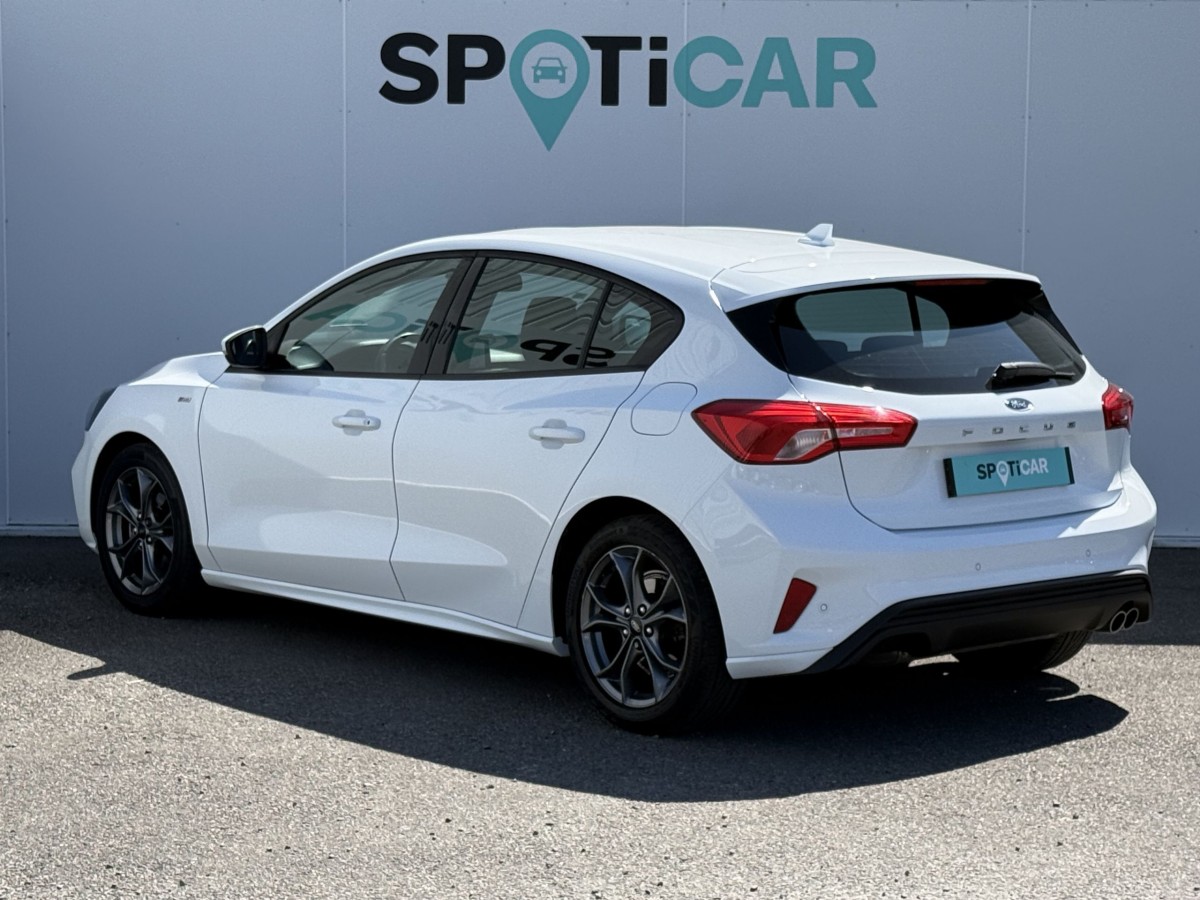 Ford Focus (4)