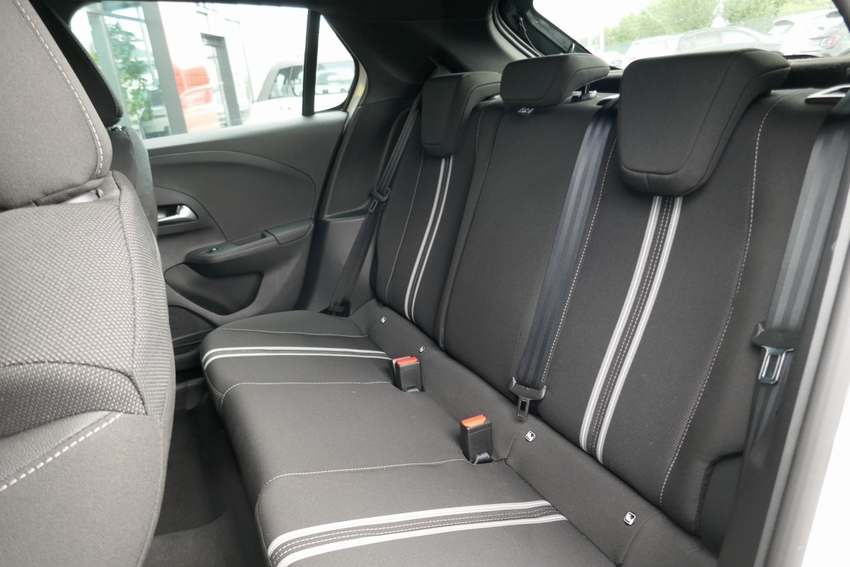 Opel Corsa (6)