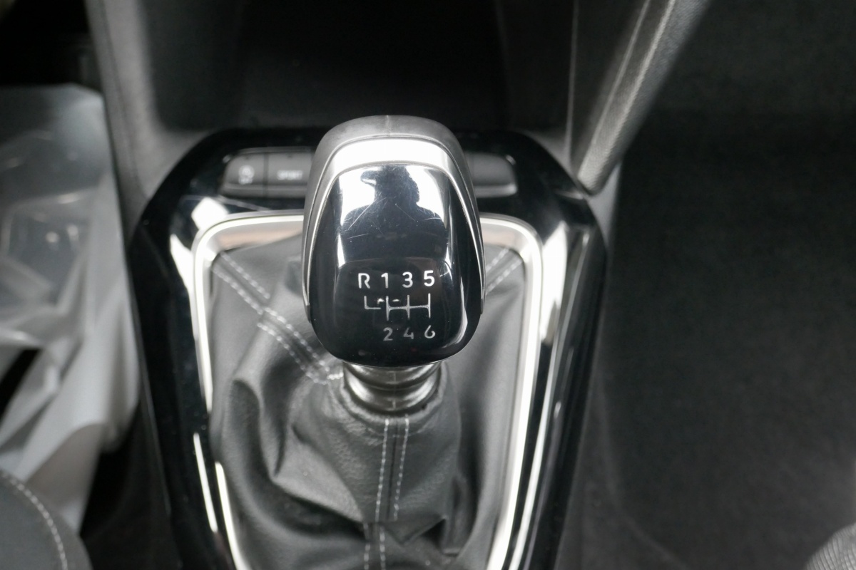 Opel Corsa (6)