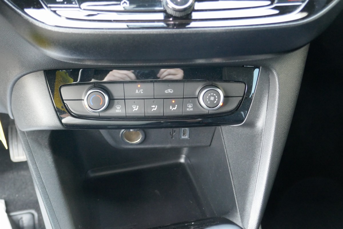 Opel Corsa (6)