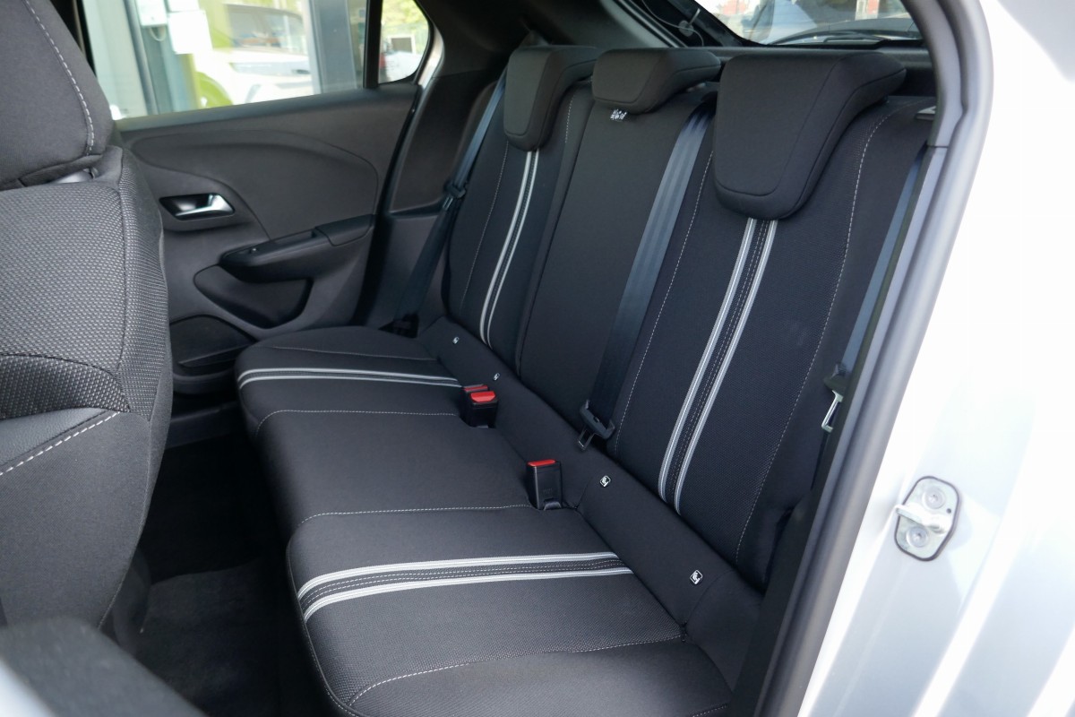 Opel Corsa (6)