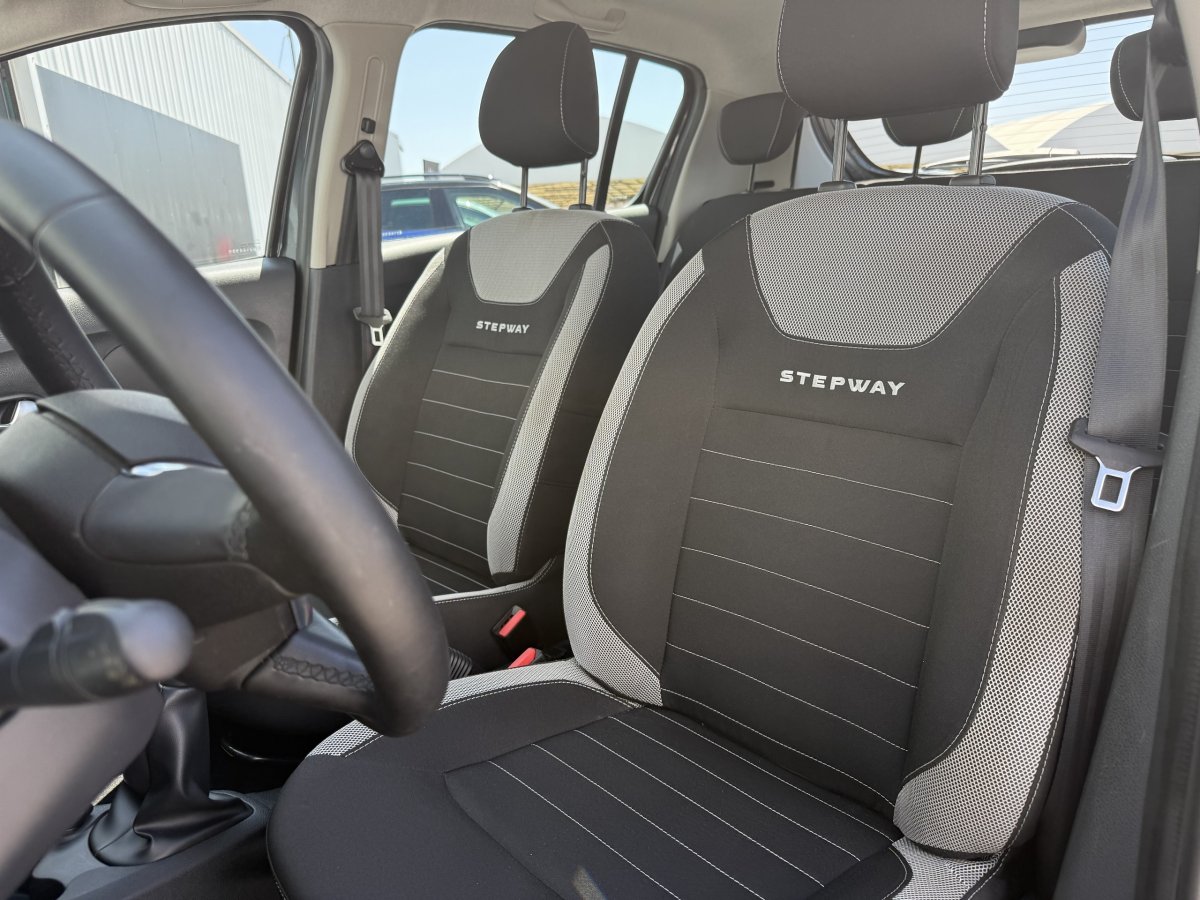 Dacia Sandero (2)