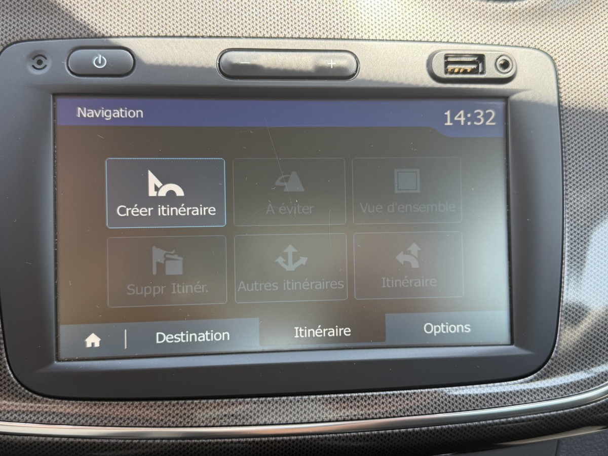 Dacia Sandero (2)