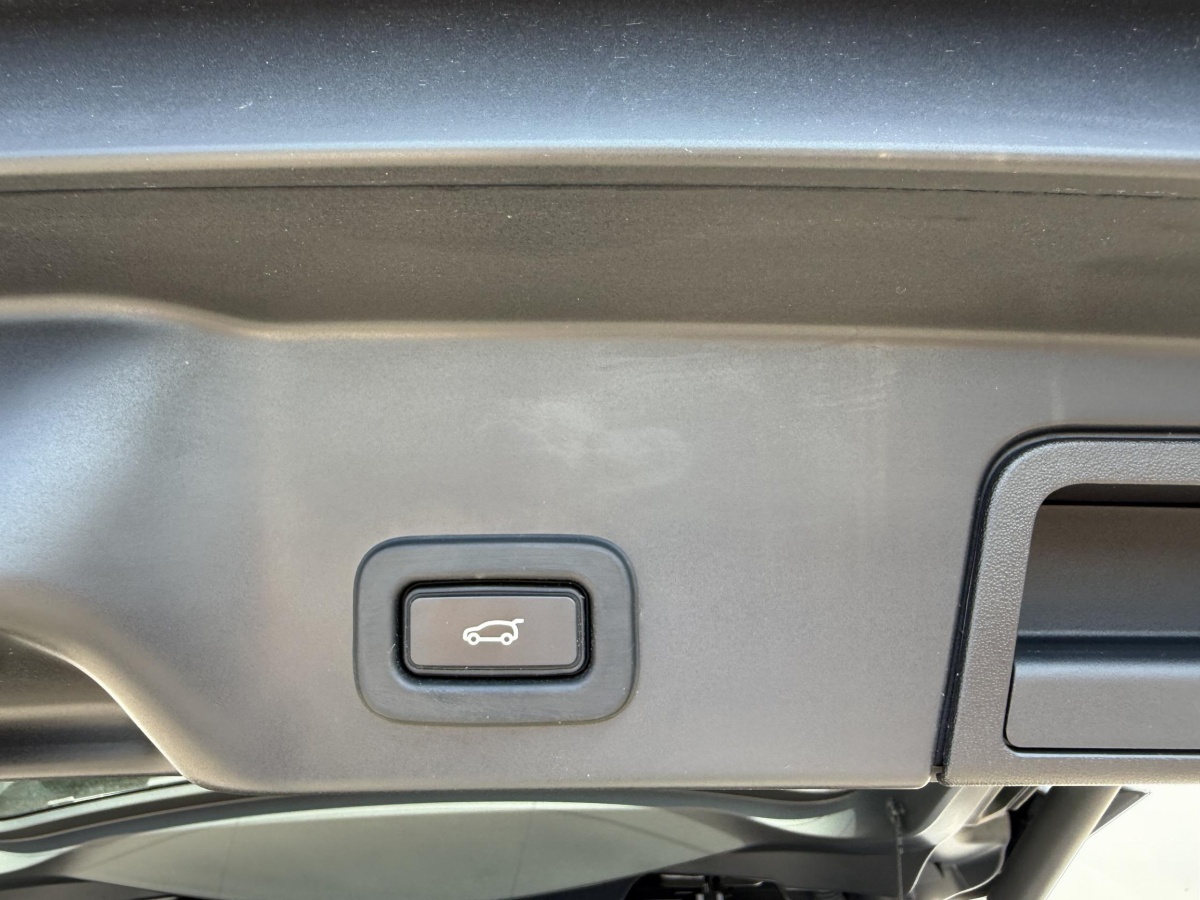 Land Rover Range Rover Evoque (2)