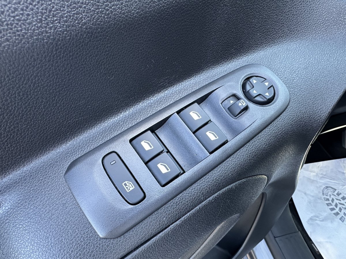 Opel Combo Life (4)