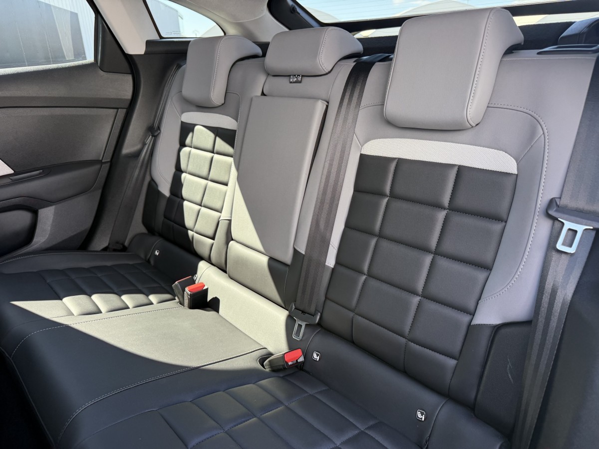 Citroën C4 (3)