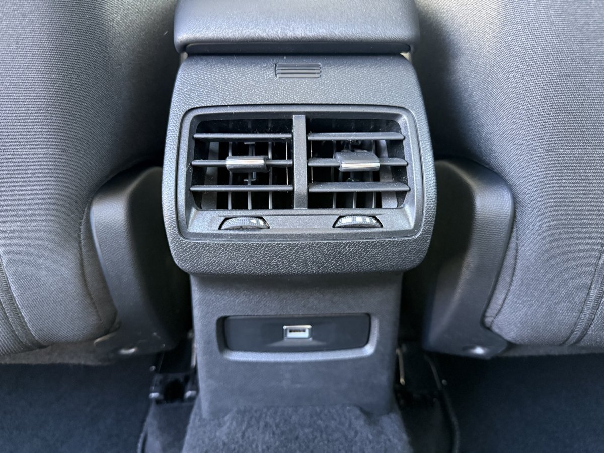 Citroën C4 (3)