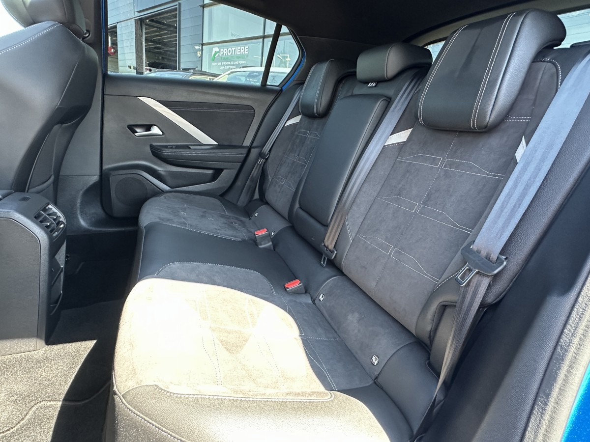 Opel Astra (6)