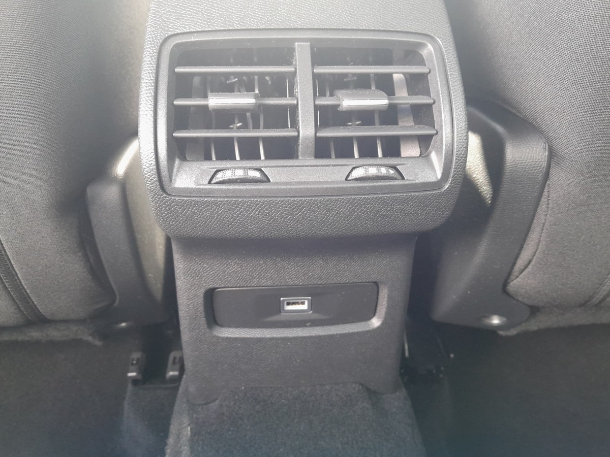 Citroën C4 (3)