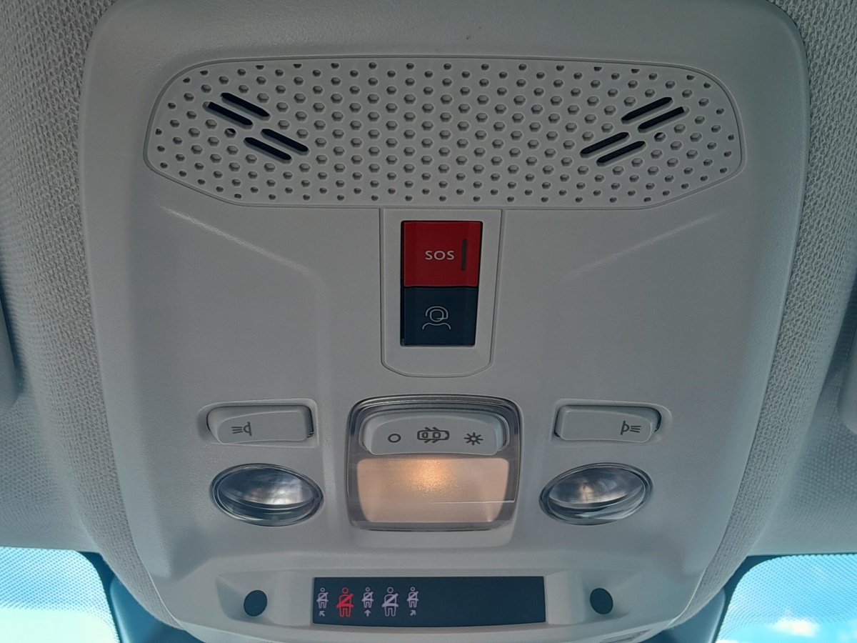 Citroën C4 (3)