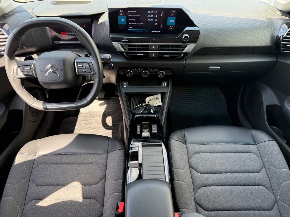 Citroën C4 (3)