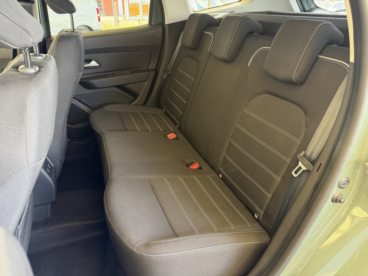 Dacia Duster (2)