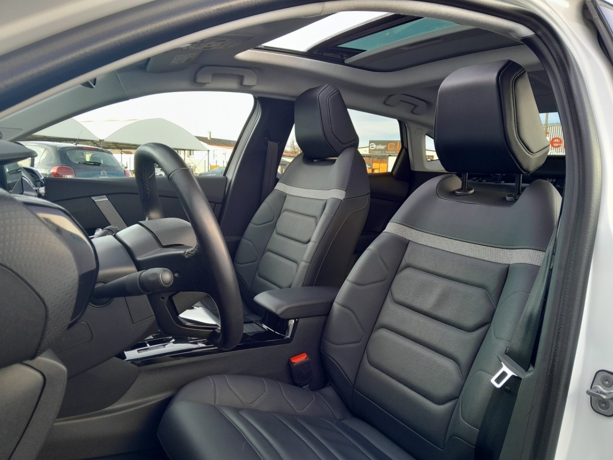 Citroën e-C4 X
