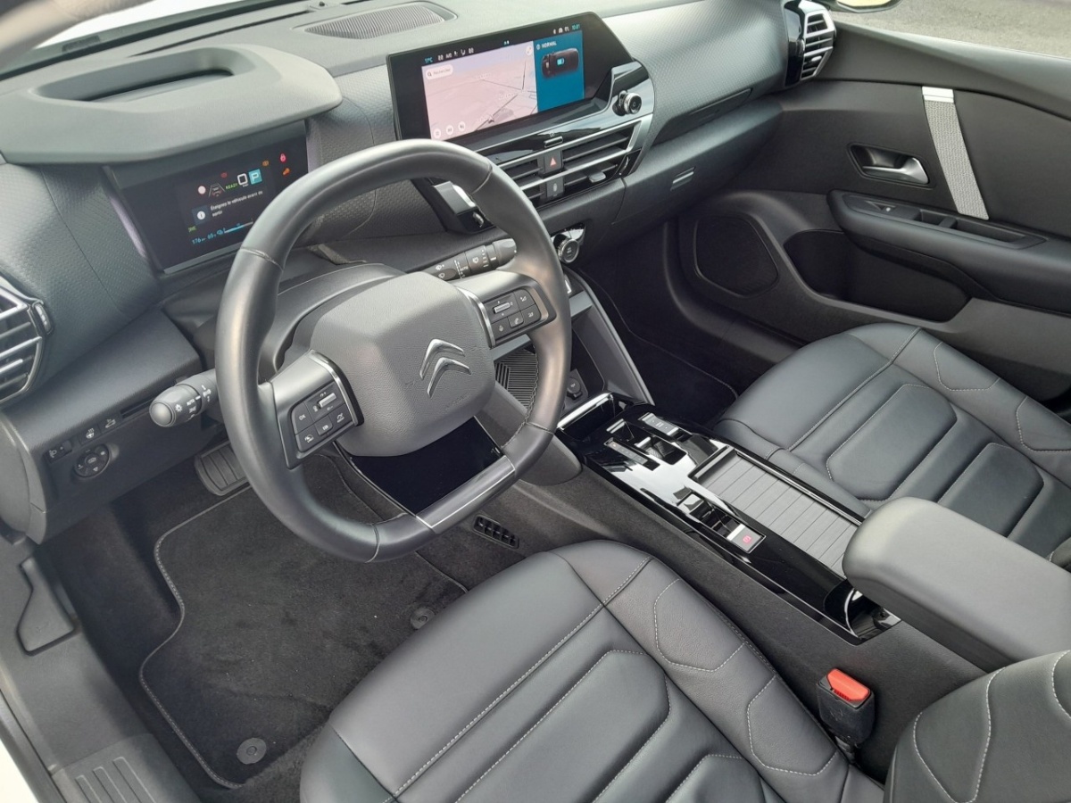 Citroën e-C4 X