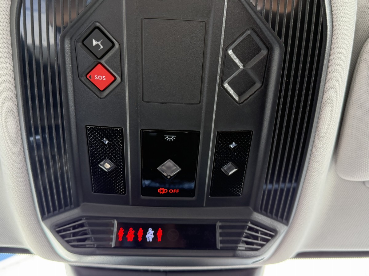Ds DS 4 (2)